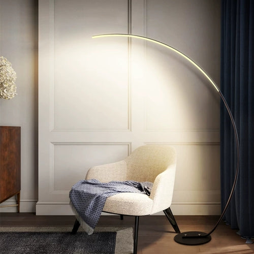 RGBW Curve LED Floor Lamp with Remote Control, 21 W